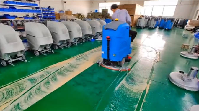 榆林2023年还在用人工的物业保洁不妨试试洗地机吧